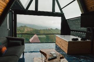 Madağ Bungalov