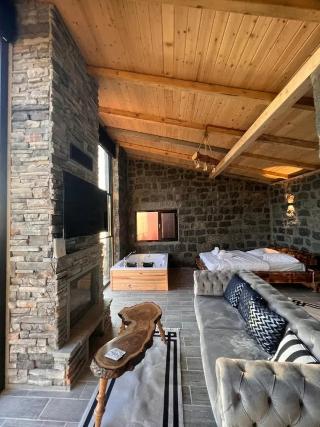 Madağ Bungalov