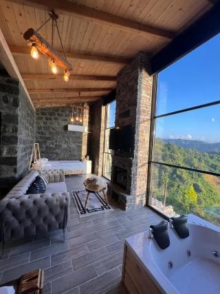 Madağ Bungalov