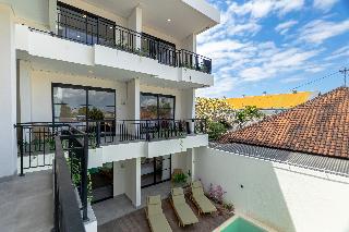 Kelaya Guesthouse By Zuzu