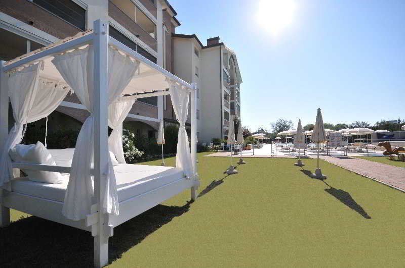 Pool
 di Residence Cleo