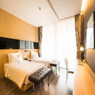 Room thumbnail 46