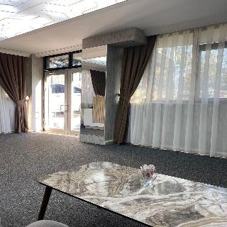 Ci̇ty Blue Hotel