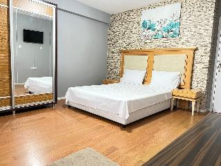 Ci̇ty Blue Hotel