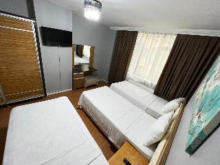 Ci̇ty Blue Hotel