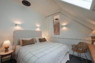 Room Room