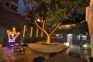 Play Hostel Garden