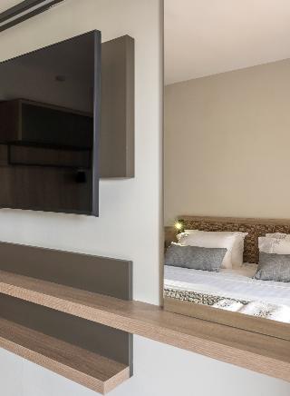 Room Room