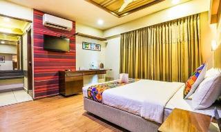 Fabhotel Astra Berry's