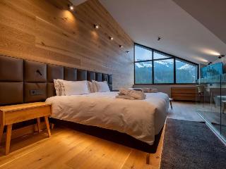 Room Room