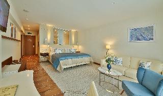Room Room