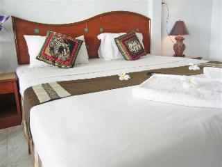 Lanta Il Mare Beach Resort