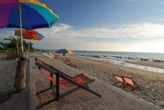 Beach thumbnail 5