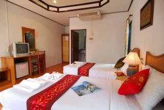 Room thumbnail 7