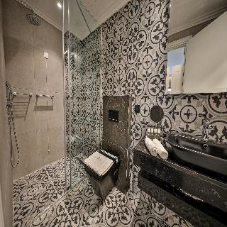 Beach Walk Luxury Suites