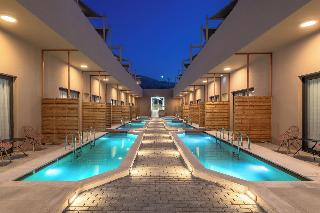 Golden Bee Lifestyle Hotel