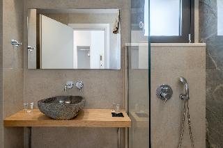Golden Bee Lifestyle Hotel