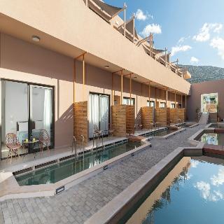 Golden Bee Lifestyle Hotel
