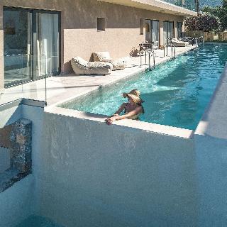 Golden Bee Lifestyle Hotel