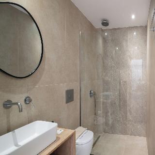 Golden Bee Lifestyle Hotel