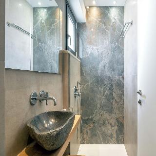 Golden Bee Lifestyle Hotel