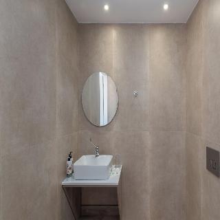 Golden Bee Lifestyle Hotel