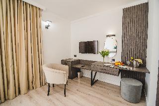 Room Room
