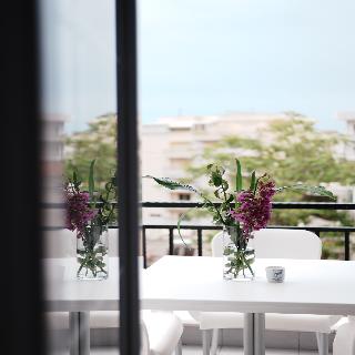Apartments Flower Residence