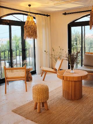 Zoi Cunda Otel
