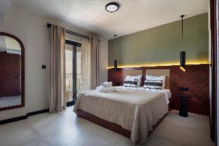 Zoi Cunda Otel