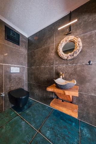 Room Room
