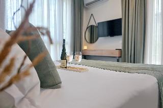 Azur Premium Resort