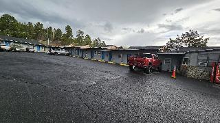 Travelers Inn