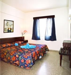 Room
 di Hilltop Gardens