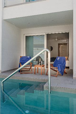 Magique Bleu Suites