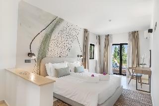 Room Room