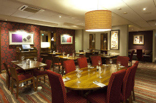 Restaurant
 di Premier Inn Heathrow Airport (Bath Road)