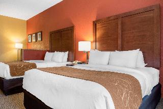 2 Queen Beds, Suite, Nonsmoking