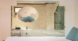 Room Room