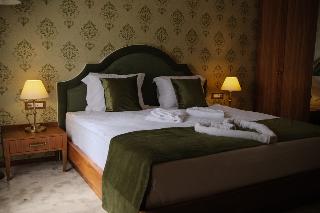 Room Room