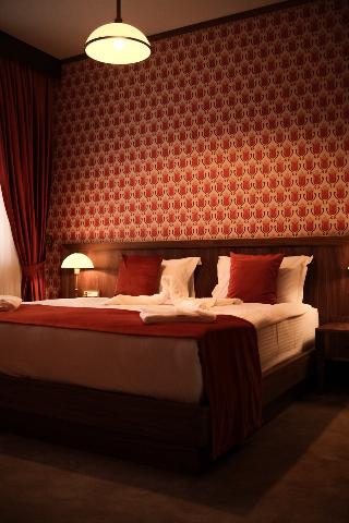 74 Otel