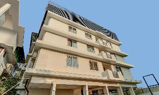 Treebo Petals Suites