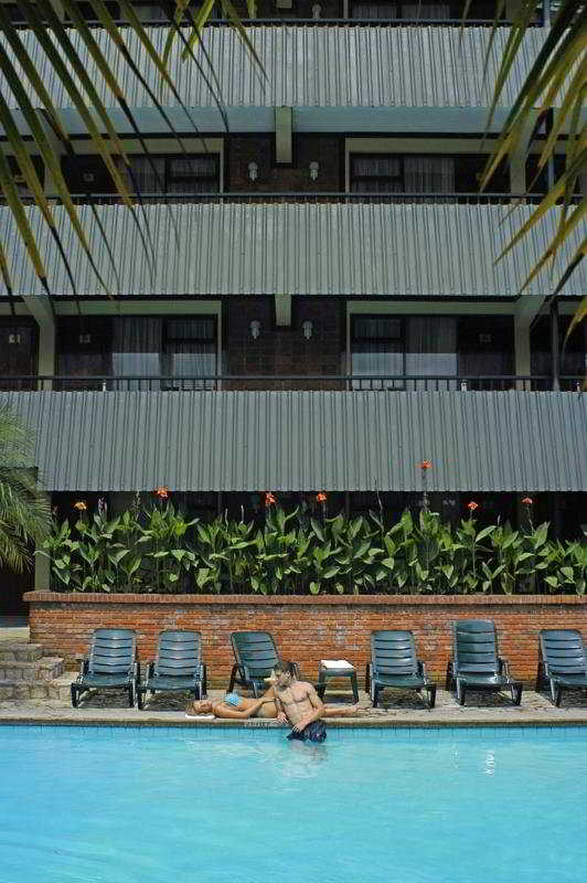 Pool
 di Garden Court Express San Jose Downtown