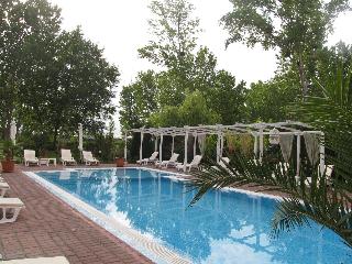 Aparthotel Cote Da Zure