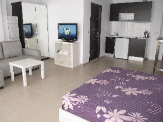 Aparthotel Cote Da Zure