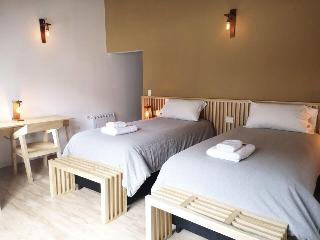 Senderos Aparts Suites
