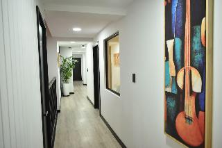 Vaway Hotel