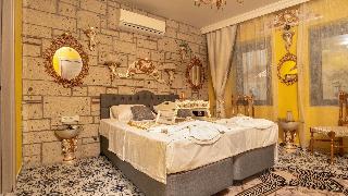 Lamur Otel