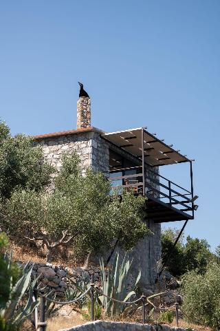 Agrilia Koromili Retreat