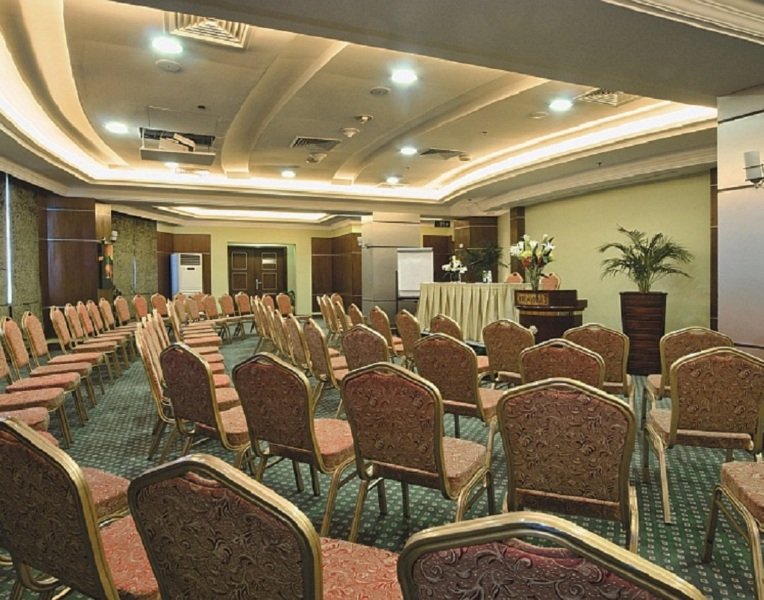 Conferences
 di Retaj Al Rayyan